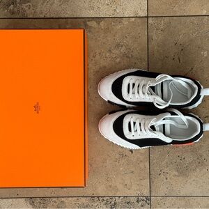 Hermes bouncing sneaker